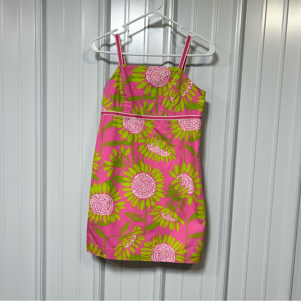 Lilly Pulitzer Girls size 14 Vibrant hibiscus Pink Sunflower Print Lined Summer